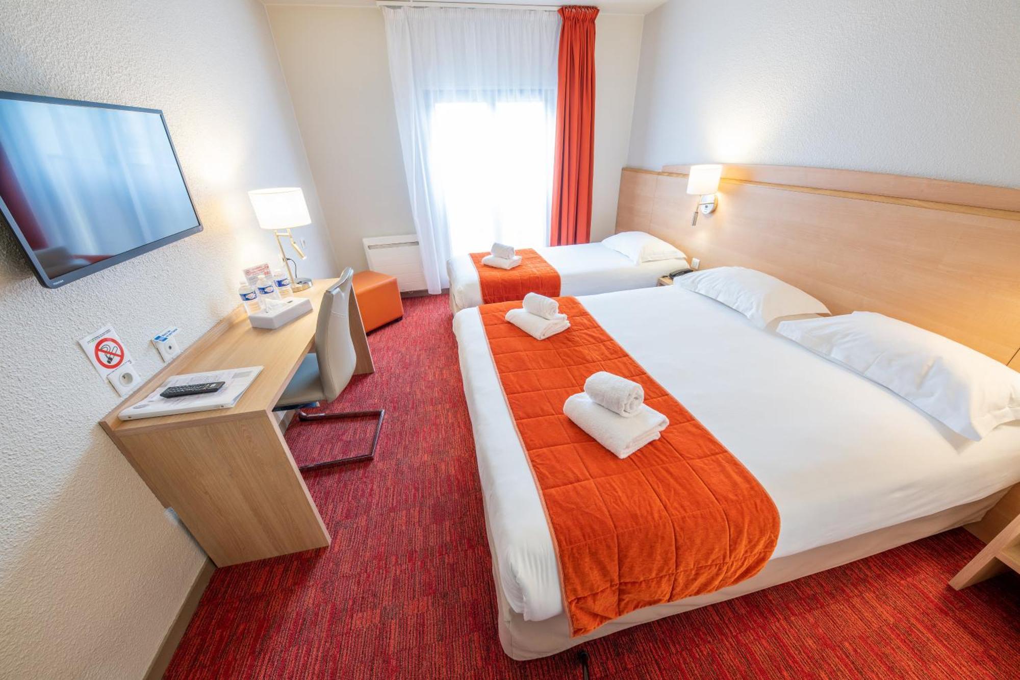Hotel Saint Laurent Nogent-sur-Seine Phòng bức ảnh