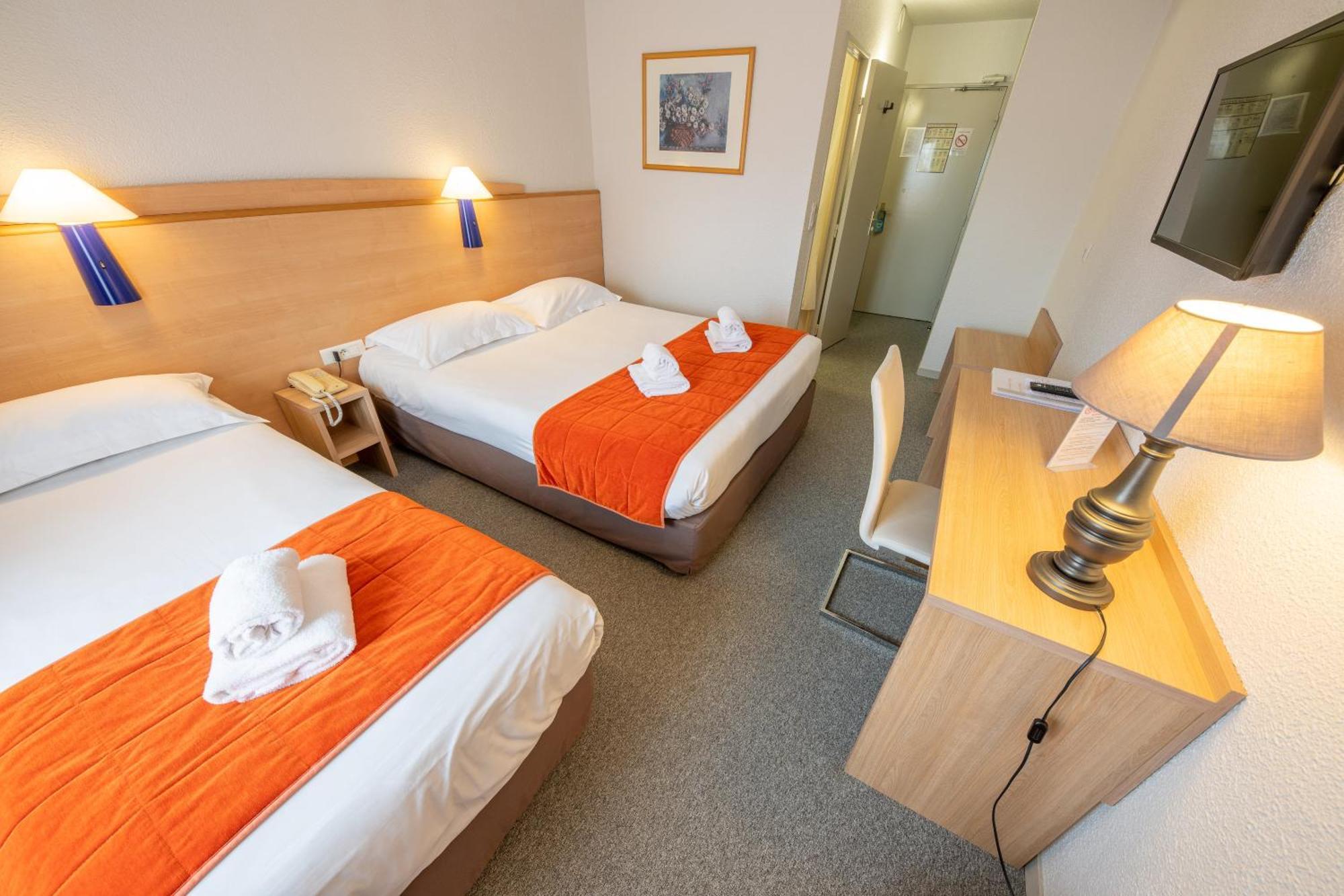 Hotel Saint Laurent Nogent-sur-Seine Phòng bức ảnh